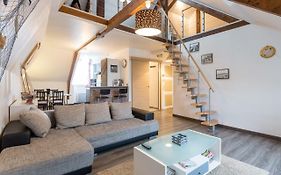 Duplex